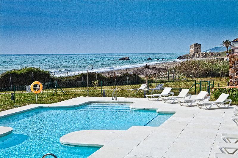 Albayt Beach Casares Luaran gambar